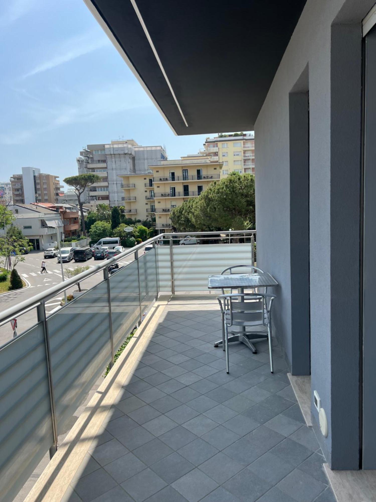 Appartamenti Residence Giardini ريتشوني المظهر الخارجي الصورة