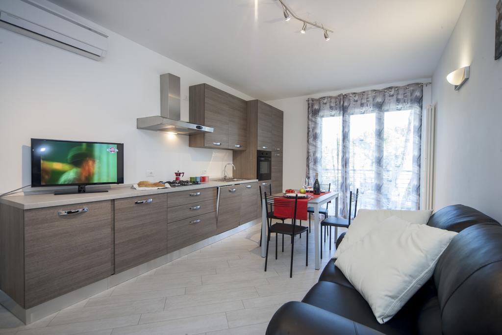 Appartamenti Residence Giardini ريتشوني المظهر الخارجي الصورة